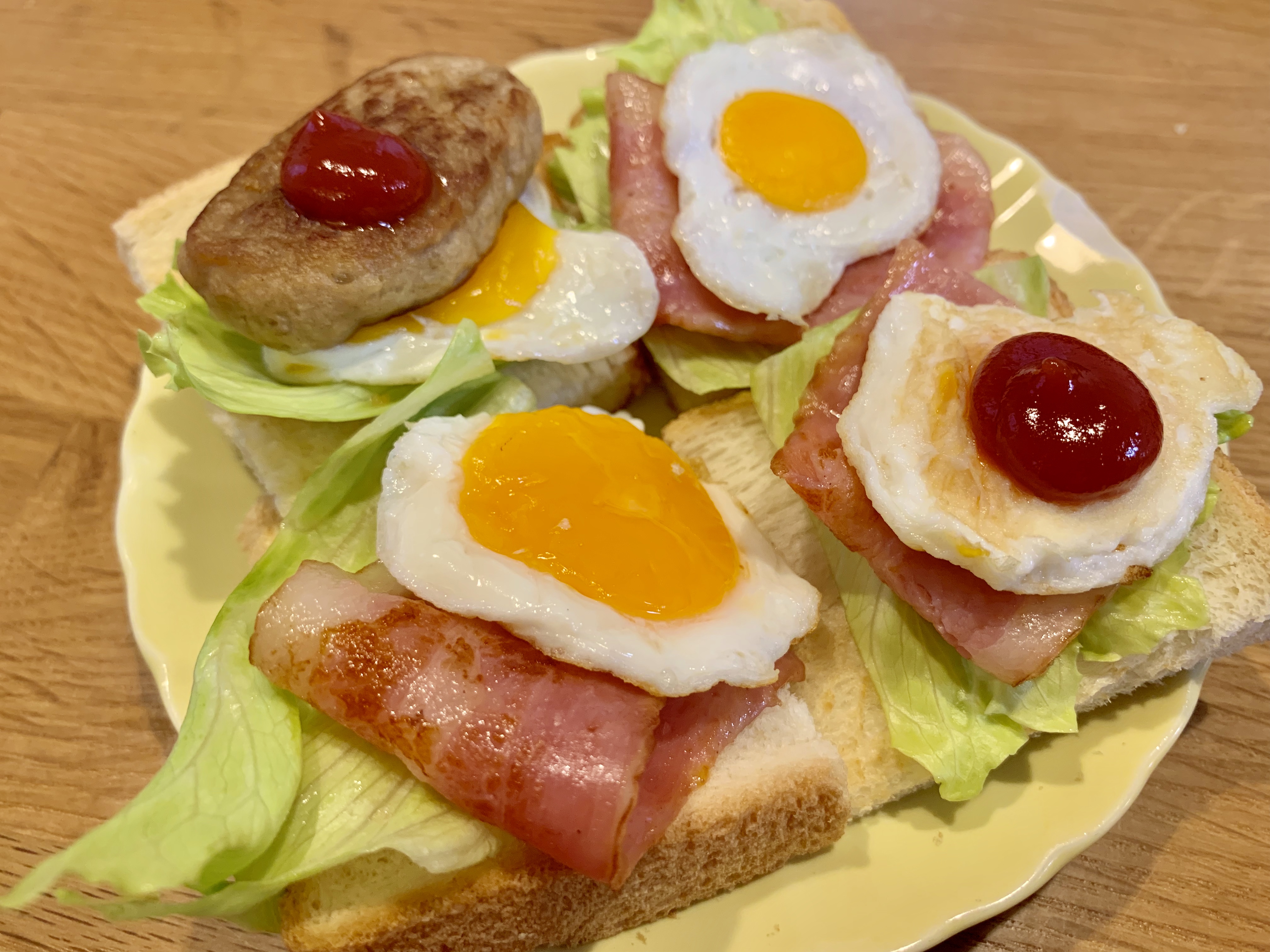 目玉焼き4つ これで卵1個分 かわいいミニミニ目玉焼きを作ってみた Shins